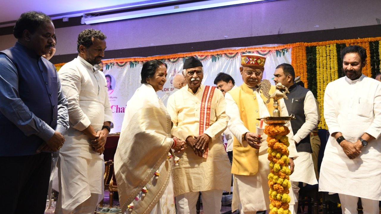 Maha Ashtami symbolises worship of divine energy says Governor Shiv Pratap Shukla